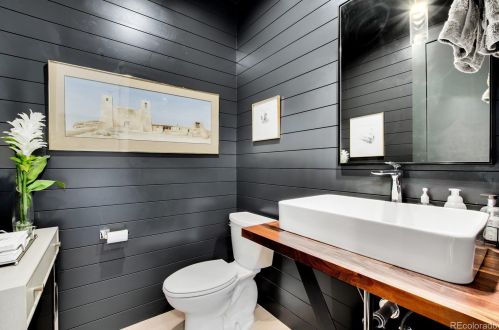 376 Gilpin St, Denver CO 80218-2523 exterior