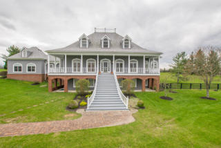 10260 Shelbyville Rd, Simpsonville, KY 40067-6541