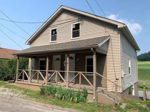 17 Meriage St, Mc Donald, PA 15057-2919