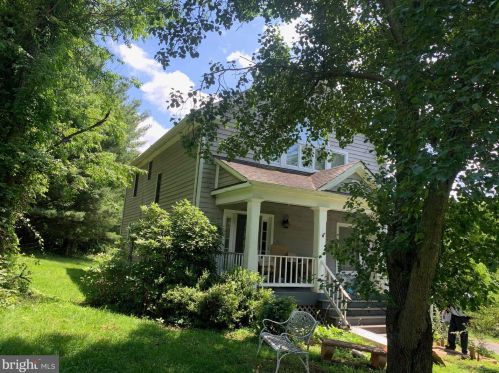 40839 Browns Ln, Waterford, VA 20197-1207