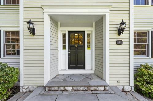 113 North St, Ridgefield, CT 06877-2510