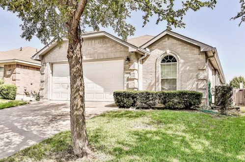 1009 Cruise St, Denton, TX 76207-8137