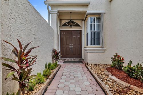 747 155th Ter, Hollywood, FL 33028-1511