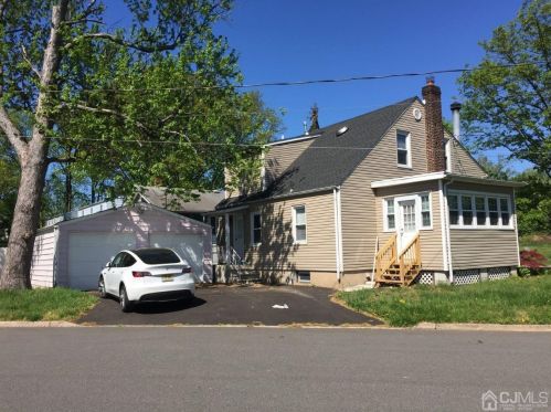52 Port Reading Ave, Woodbridge, NJ 07095-3807