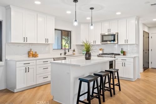 3310 Neal Spg Rd, Templeton CA  93465-9636 exterior