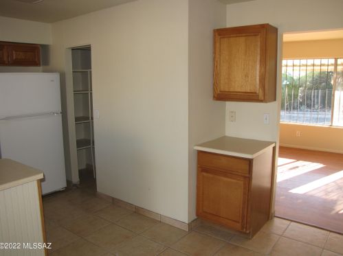 3500 Frick Ave, Tucson, AZ 85730-2703