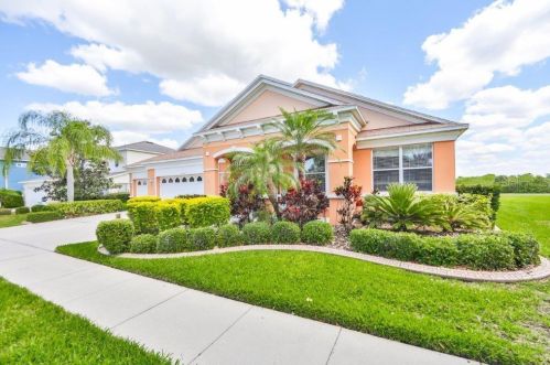 5237 Moon Shell Dr, Ruskin, FL 33572-3523