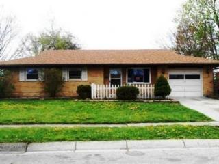 716 Kirkwood Dr, Vandalia, OH 45377-1316