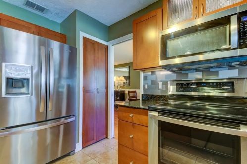 17606 Whistling Ln, Lutz FL  33549-5603 exterior