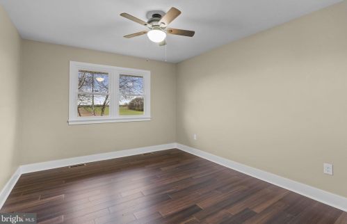 250 Shady Ln, Carlisle PA  17013-1637 exterior