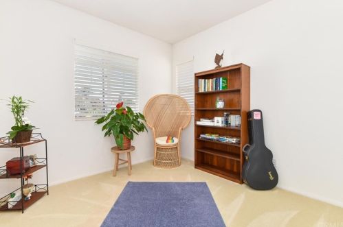 2056 242nd St, Lomita CA  90717-1116 exterior