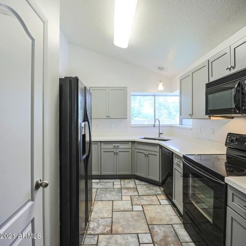 1510 Central Dr, Chandler, AZ 85224-8630