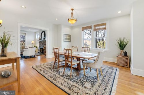 2429 1st St, Washington, DC 20001-1019