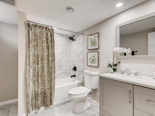 1648 Idaho Ave, Saint Paul MN  55106-1318 exterior