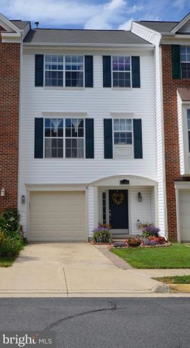6330 Demme Pl, Springfield, VA 22150-1171