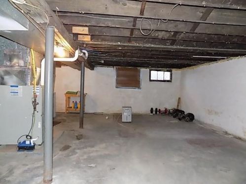 105 St, New Kensington PA  15068-5416 exterior