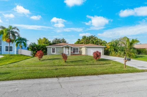 337 Majestic Ter, Fort Pierce, FL 34984-4362