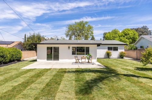 435 Talbert Ave, Simi Valley CA  93065-5249 exterior