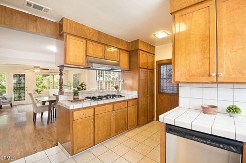 553 Daroca Ave, San Gabriel CA  91775-2213 exterior