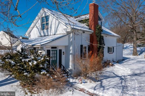 11 Mine Hill Rd, Collegeville, PA 19473-1724