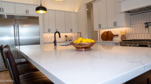 8517 Highland Ave, Scottsdale AZ  85251-1822 exterior