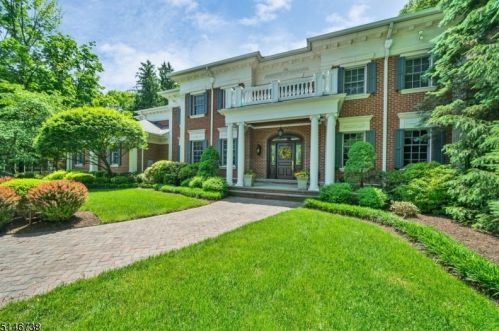 50 Canfield Rd, Morristown, NJ 07960-6933
