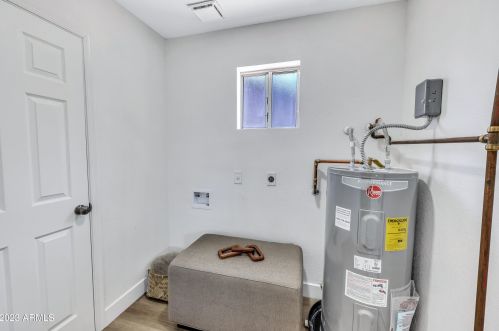 2212 Diamond Ave, Mesa AZ 85208-2081 exterior