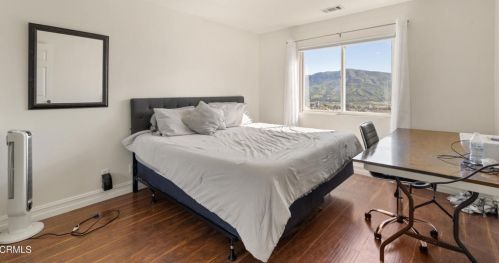 815 Vista Grande Dr, Santa Paula CA  93060-1335 exterior