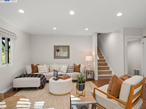 56 Pulido Ct, Danville CA  94526-1624 exterior