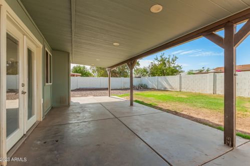 4428 Turquoise Ave, Glendale AZ 85302-1149 exterior