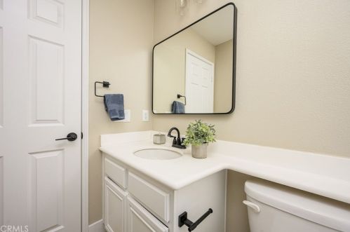 21 Via Scenica, Lake Elsinore CA  92532-0129 exterior