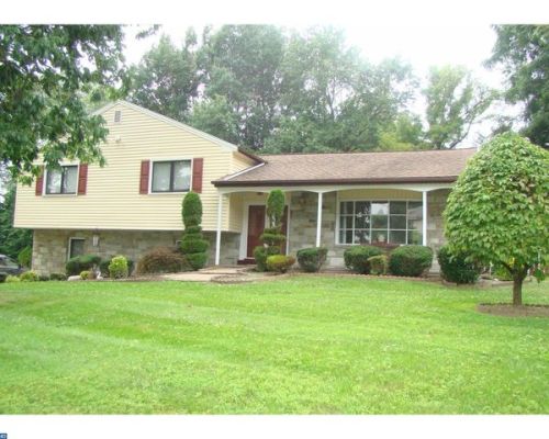 3316 Sherwood Ln, Dresher, PA 19025-1718