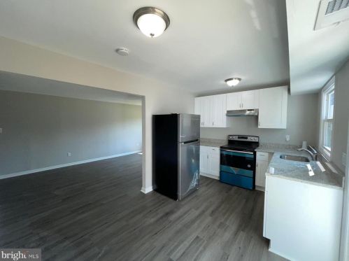 2 Lawrence Ct, Erial NJ  08081-1931 exterior