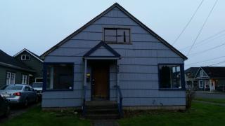 402 Karr Ave, Hoquiam, WA 98550-1818