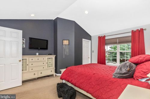 17 Lion Ct, Limerick PA  19468-1339 exterior