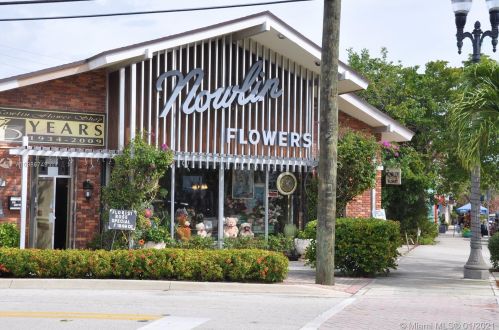 710 55th St, West Palm Beach FL  33407-2612 exterior