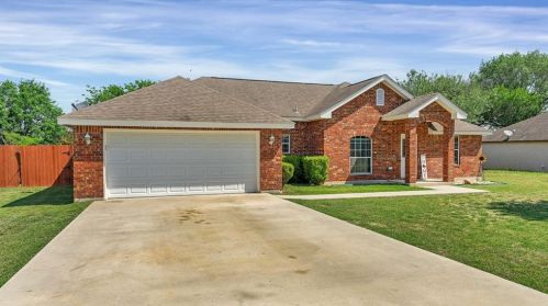 1456 Prairie Rose, Seguin, TX 78155-0277