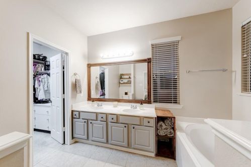 7334 Jacobs Wl Dr, Richmond TX  77407-4990 exterior