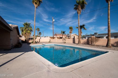 2720 Southwind Ave, Lake Havasu City AZ  86406-8576 exterior
