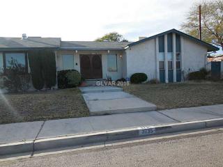 3735 Annie Oakley Dr, Las Vegas NV  89121-4501 exterior