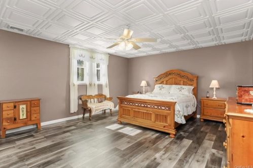 458 Depot Hill Rd, Poughquag NY  12570-5766 exterior