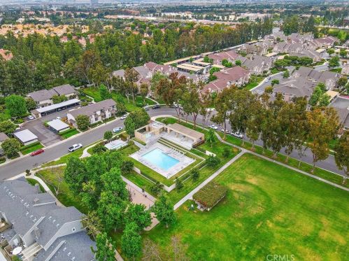 74 Woodleaf, Irvine CA  92614-7081 exterior