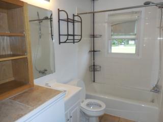 37 Bel Air Blvd, Clarksville TN  37042-4057 exterior