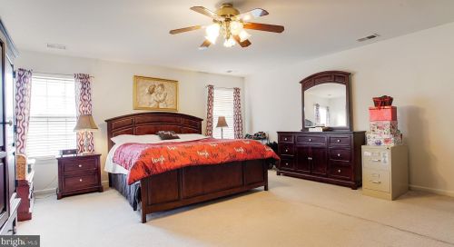 29 Durham Dr, Columbus NJ  08022-2349 exterior