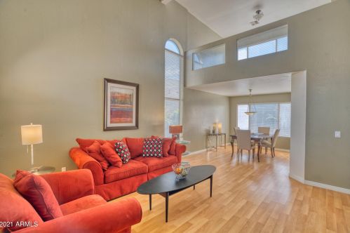 3751 Barcelona Dr, Chandler, AZ 85226-1302
