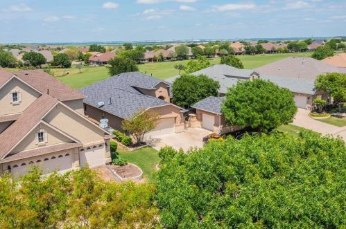 10404 Countryside Dr, Denton, TX 76207-6608