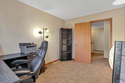 8119 Chapel Stone Rd, Blacklick OH  43004-9226 exterior