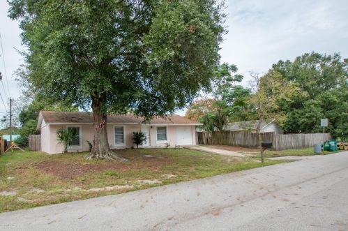 2158 Trieste Dr, Mims, FL 32754-2008