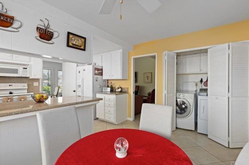 12748 Camino Emparrado, San Diego CA 92128-1406 exterior