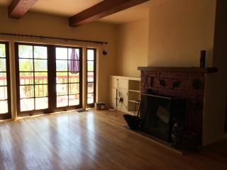 1733 Grand Ave, Santa Barbara CA  93103-1920 exterior